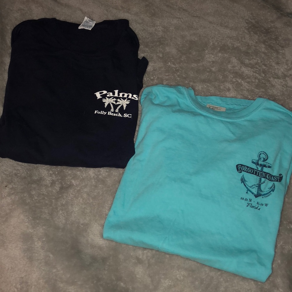 💥BUNDLE⭐️ Vacation Tees!!